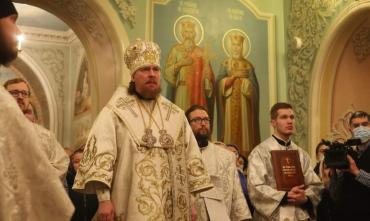 Фото В рождественскую ночь митрополит Алексий совершил Божественную литургию