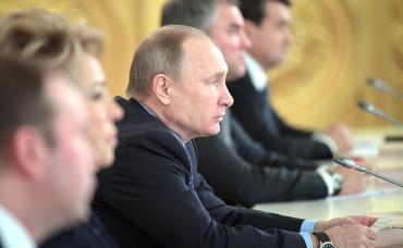 Фото Владимир Путин заявил о необходимости вдвое сократить загрязнения и выбросы