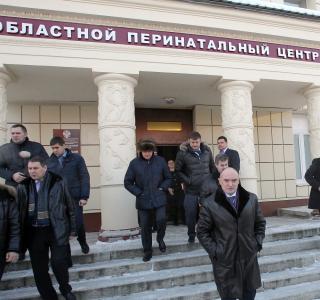 Фото Дубровский: В областном роддоме «конь еще не валялся»