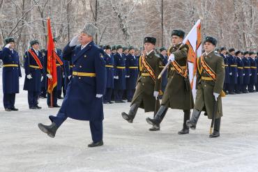 Фото Челябинских штурманов защитит освященное знамя