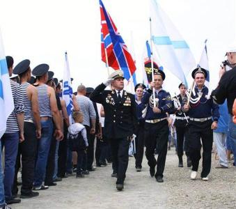Фото ГРЦ Макеева провел яркий праздник в честь Дня ВМФ