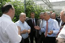 Фото Петр Сумин  и Муртаза Рахимов -  хорошие соседи