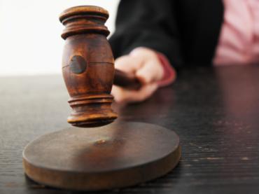 Фото Житель Миасса за самосуд над участником аварии приговорен к восьми годам колонии