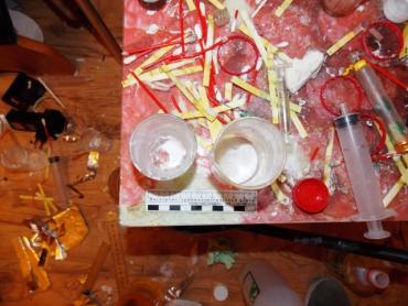 Фото Челябинские наркополицейские задержали «лаборантов», делавших амфетамин