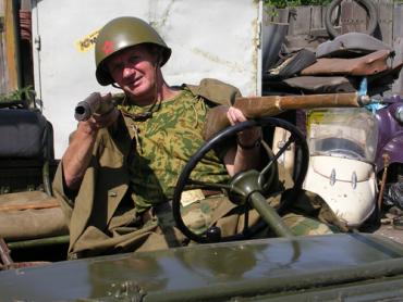 Фото Поисковики «Булата» подарили клубу АСА винтовку и карабин