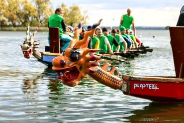 Фото В Челябинске проходит «Чемпионат Урала» по гребле на байдарках и каноэ