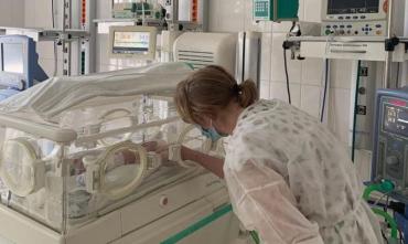 Фото В Челябинске врачи спасли роженицу с полным поражением легких