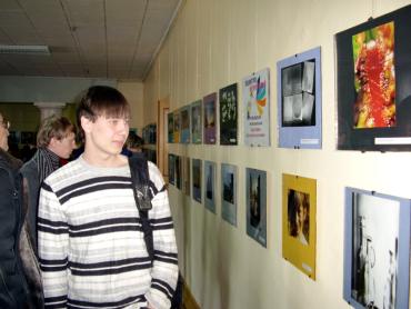 Фото В Челябинске открылась выставка детской фотографии "Палитра мгновений"