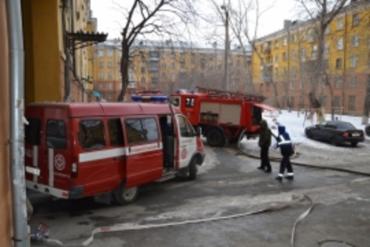 Фото В Копейске загорелся дом, где расположился частный детсад