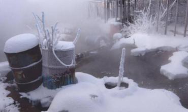 Фото В сильные морозы справедливороссы пришли на помощь жителям Ленинского района Челябинска