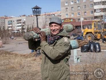 Фото Магнитка первой откликнулась на призыв губернатора о проведении субботников