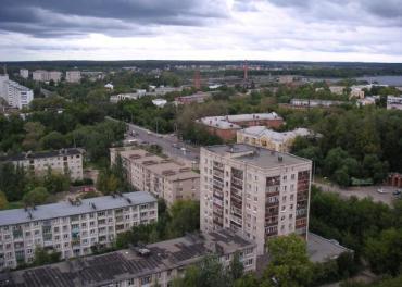 Фото В Кыштыме автобус сорвался с моста в пруд. Есть погибшие (дополнено)