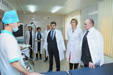 Фото Дубровский оценил работу детского консультативно-диагностического центра в Челябинске