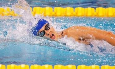 Фото Южноуральская пловчиха завоевала золотую медаль на Паралимпиаде в Токио