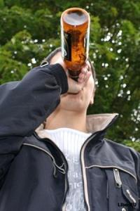 Фото В Челябинске снижается доступность алкоголя и сигарет для несовершеннолетних