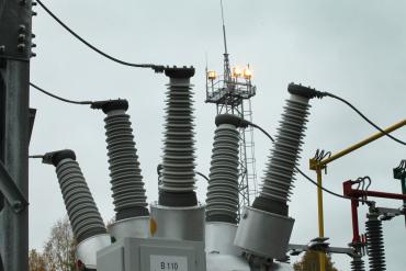 Фото Энергетики восстановят электричество в поселке Первомайский к 18.00