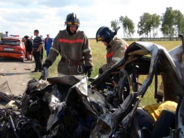 Фото В Увельском районе в ДТП погибли водители и пострадала пассажирка