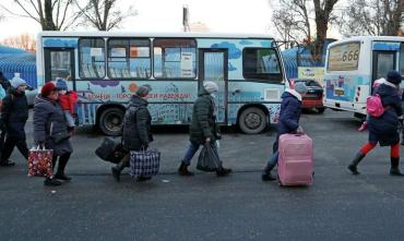 Фото Около миллиона жителей Донбасса подали заявления на получение российского паспорта