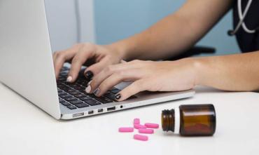 Фото Советы от OZON: как покупать лекарства онлайн, экономить и выбирать правильно