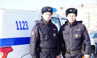 Фото Полицейские Магнитогорска спасли замерзающего пенсионера