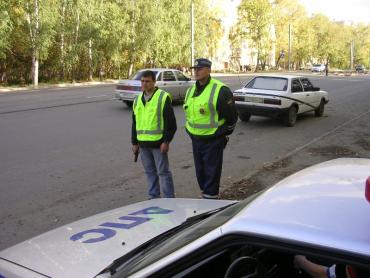 Фото В Озерске пьяный автомобилист сбил инспектора ГИБДД