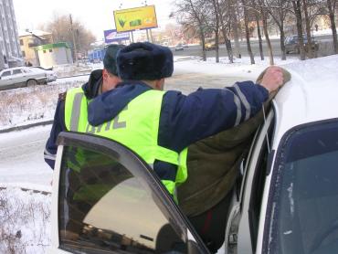 Фото Начальник одного из подразделений ГИБДД Челябинска избил своего подчиненного