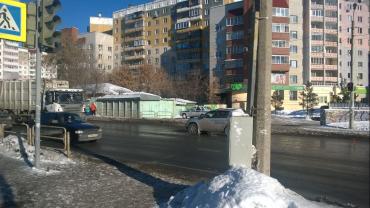 Фото В Челябинске автомобилист сбил первоклассницу