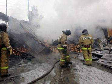 Фото В Кыштыме сгорело полтонны «Джинна»