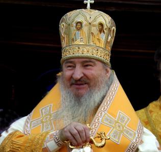 Фото Архиепископ Челябинский и Златоустовский Феофан поздравил южноуральцев с Рождеством Христовым