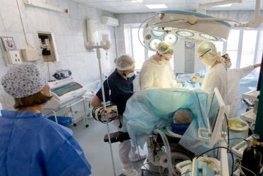 Фото Челябинские онкологи научились удалять опухоли легкого через небольшой разрез