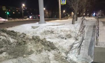 Фото Пандус на северо-западе Челябинска повредили не дорожные рабочие, он пострадал при ДТП