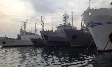 Фото Корабли Черноморского флота отразили очередную атаку трех безэкипажных катеров
