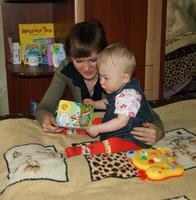 Фото Маленькой Полине Харченко нужна помощь