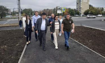 Фото Строительство продолжится: Наталья Котова осмотрела новую дорогу на Молдавской