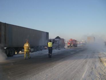 Фото Пострадавшим в ДТП на трассе М5 под Чебаркулем поможет МИД Киргизии