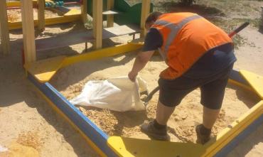 Фото За качество песка в детских песочницах Челябинска спрашивать нужно с подрядчиков районных администраций