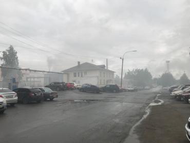 Фото Челябинцы жалуются на резкий запах серы на улице Автодорожной