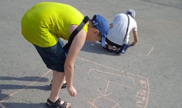 Фото В Копейске агитировали за вторсырье