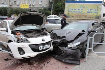 Фото Водителя злополучной Хонды, насмерть сбившей женщину с ребенком, взяли под стражу