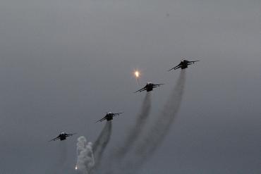 Фото Челябинские лётчики проведут учения с бомбами и ракетами