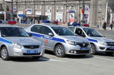 Фото Челябинские приставы арестовали маршрутку за 58 штрафов, а ГИБДД -  на 54 тысячи рублей