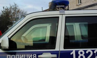 Фото В Челябинске муж в лесу изрезал ножом супругу и бросил умирать