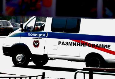 Фото Центральный суд Челябинска оцеплен силовиками: найден подозрительный предмет