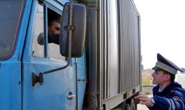 Фото В Челябинской области с апреля ограничат движение большегрузов по трассам