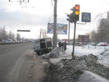 Фото Состояние пострадавших в ДТП сотрудницы полиции и ее дочери остается тяжелым. Виновнику грозит «уголовка»