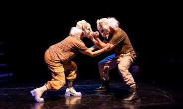 Фото Последний показ премьерного спектакля про отношения в Челябинском театре современного танца
