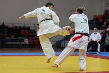 Фото Челябинцы завоевали три медали на европейских соревнованиях по каратэ WKF