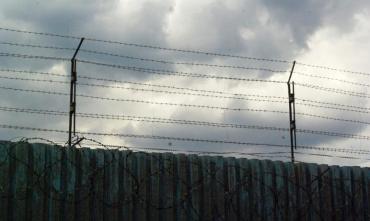 Фото Дебоширы, угрожавшие полицейским, отправлены в колонию