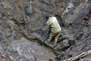 Фото Верхний Уфалей второй день сидит без воды