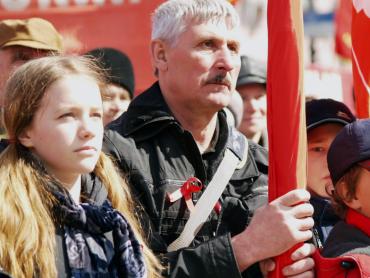 Фото В День единства -  в Челябинске, кто в лес, кто по дрова